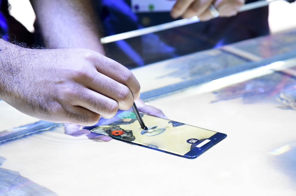 Samsung software update cripples battery on all remaining Note 7s