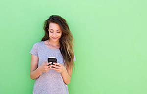 Woolworths Mobile offers half-price Prepaid Starter Packs