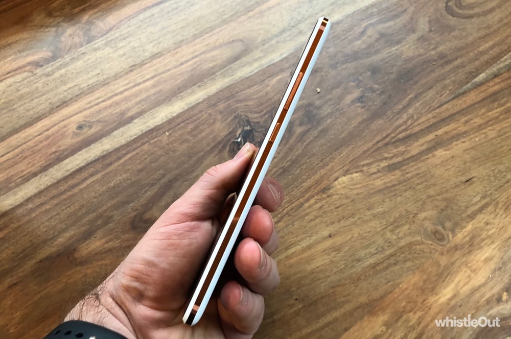 Nokia 7 Plus Nokia 7 Plus