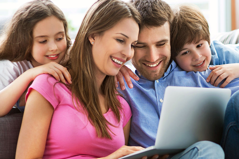 ACCC says NBN performing above expectations in peak hours