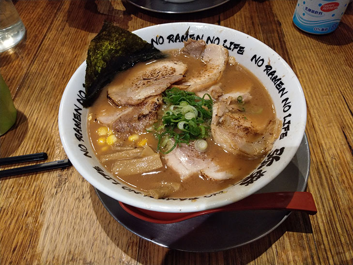 HTC U11 Life camera sample: ramen HTC U11 Life camera sample: ramen