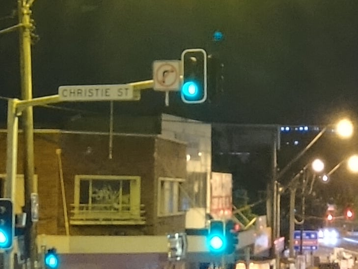 Razer Phone 2 camera sample: 100% crop of street at night Razer Phone 2 camera sample: 100% crop of street at night