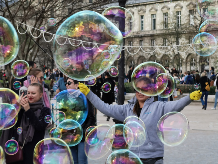 Huawei P30 Pro camera sample: bubbles! Huawei P30 Pro camera sample: bubbles!