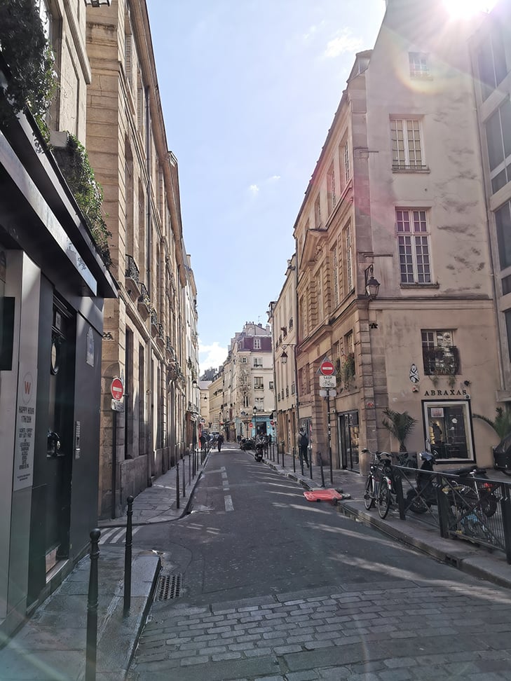 Huawei P30 Pro camera sample: cute street Huawei P30 Pro camera sample: cute street