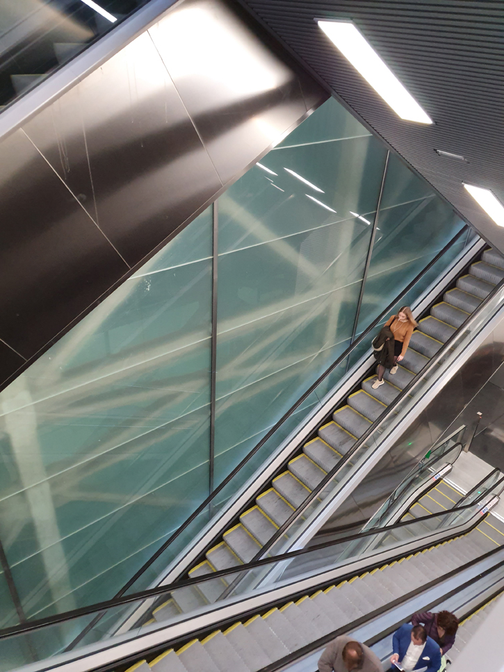 Galaxy S10 camera sample: Escalators