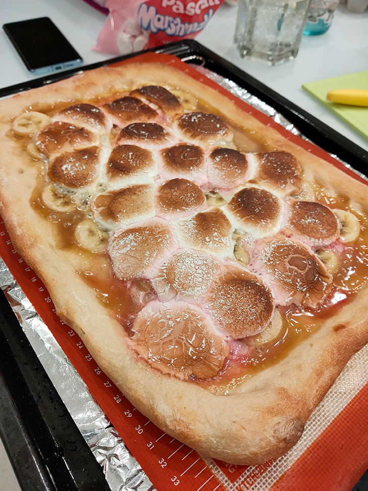 OPPO Reno 5G camera sample: Marshmallow Banana Caramel Pizza OPPO Reno 5G camera sample: Marshmallow Banana Caramel Pizza
