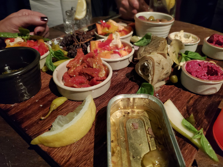 Samsung Galaxy Fold camera sample: yum Samsung Galaxy Fold camera sample: yum