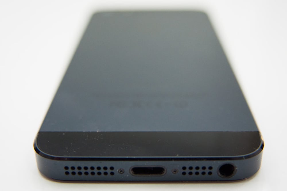 Still got an iPhone 5? You need to install latest software update now