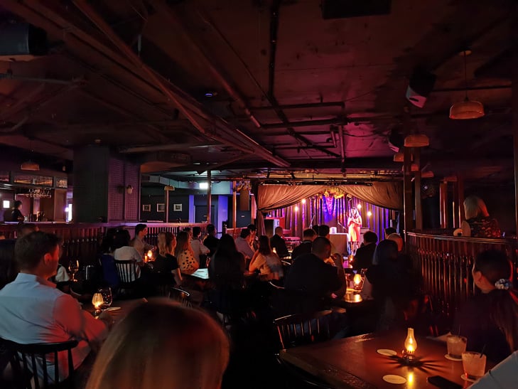 Huawei Mate 30 Pro camera sample: night mode on Huawei Mate 30 Pro camera sample: night mode on