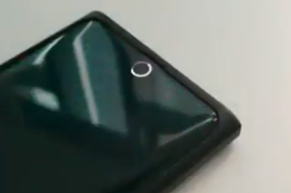 OPPO in-screen selfie camera OPPO in-screen selfie camera