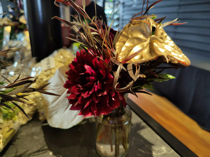 OPPO Find X2 Pro camera sample: flowers OPPO Find X2 Pro camera sample: flowers