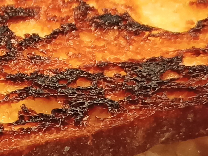 Realme 6 camera sample: 100% crop of toastie Realme 6 camera sample: 100% crop of toastie