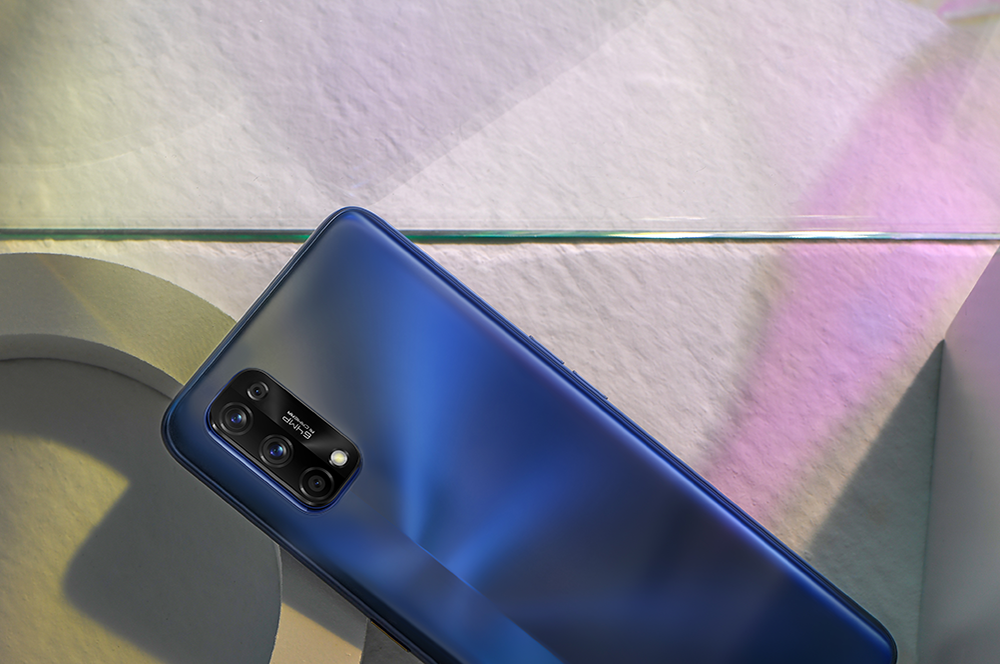You can charge the Realme 7 Pro to 100% in just 34 minutes