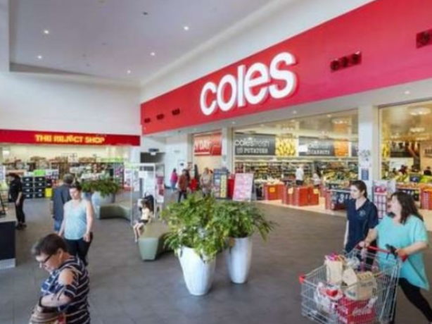 The Queensland Times: Cut-price iPhones coming to Coles