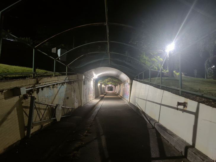 OPPO Find X2 Pro camera sample: definitely haunted OPPO Find X2 Pro camera sample: definitely haunted