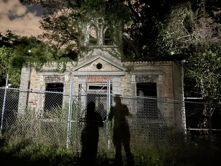 iPhone 12 camera sample: definitely haunted iPhone 12 camera sample: definitely haunted