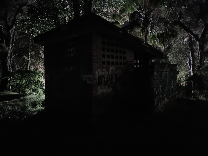 Galaxy S21 camera sample: definitely haunted Galaxy S21 camera sample: definitely haunted