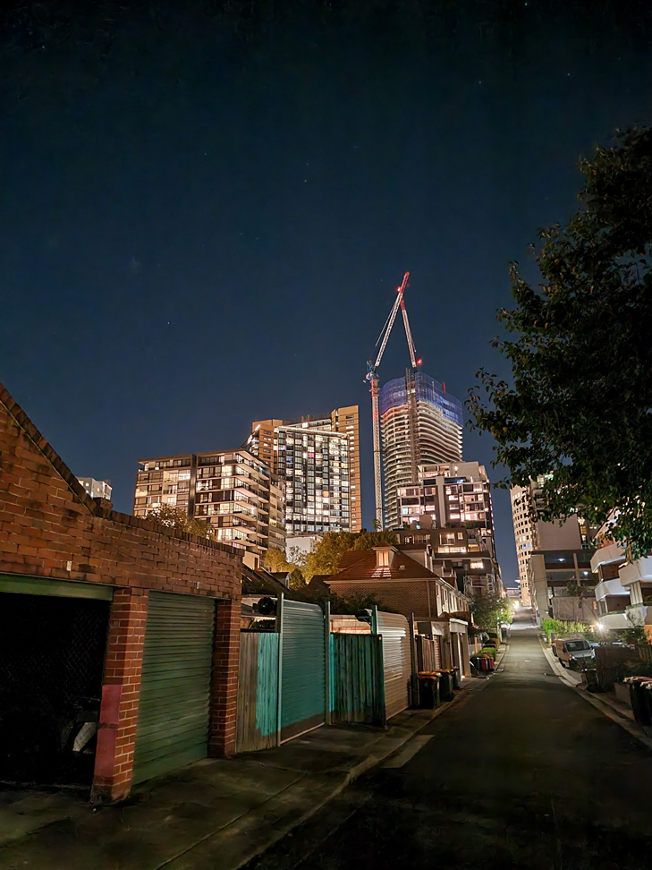 Samsung Galaxy S21 Ultra camera sample: city