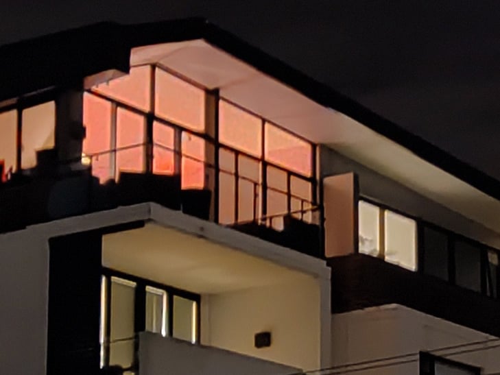 TCL 20 Pro 5G camera sample: 100% crop of street at night TCL 20 Pro 5G camera sample: 100% crop of street at night