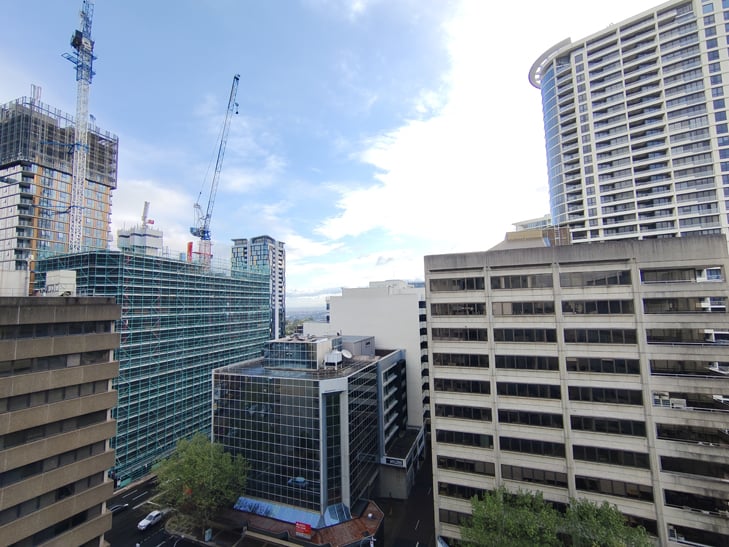 TCL 20 Pro 5G camera sample: city, ultra-wide lens TCL 20 Pro 5G camera sample: city, ultra-wide lens