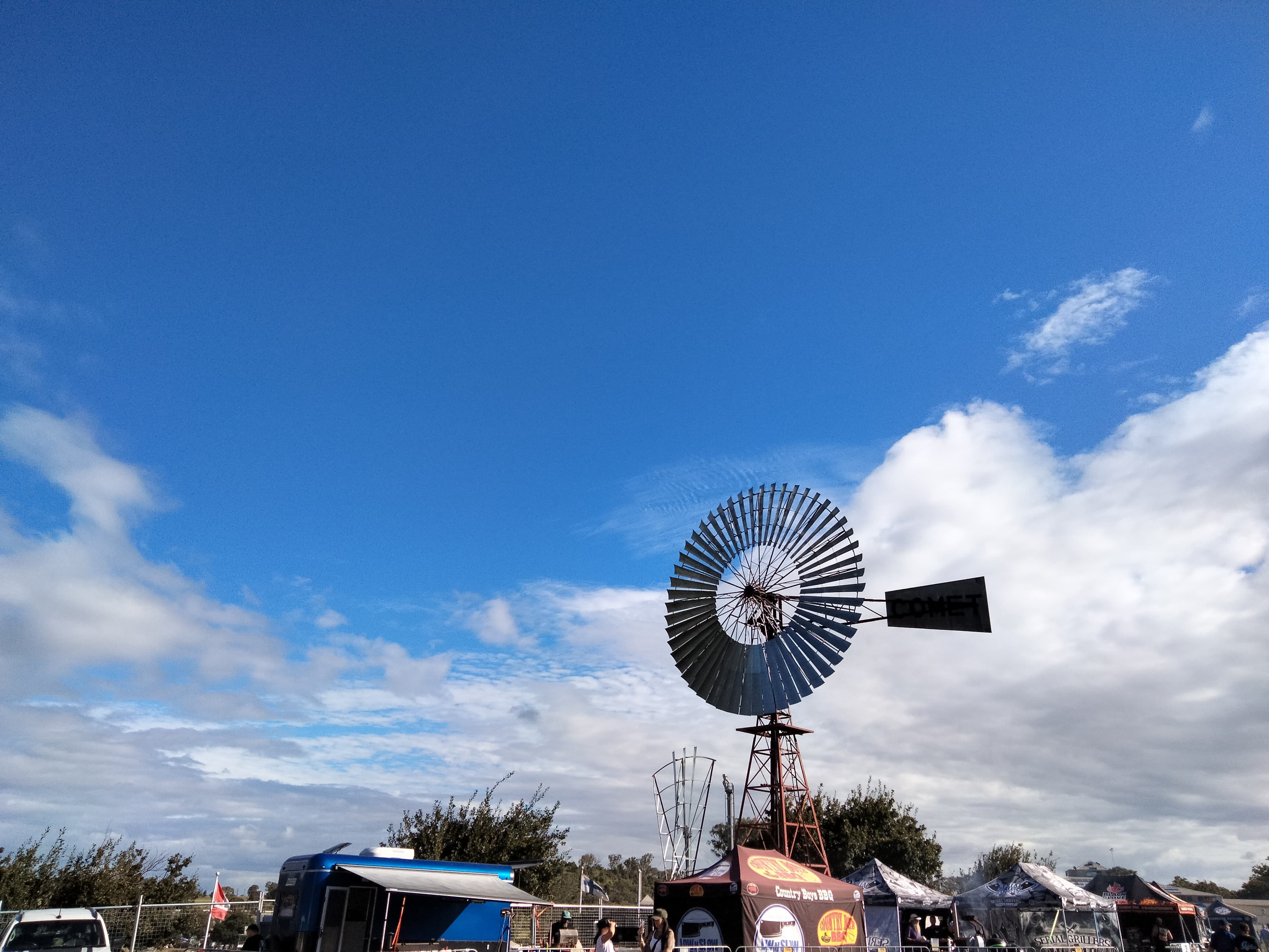 OPPO A76 camera sample: windmill