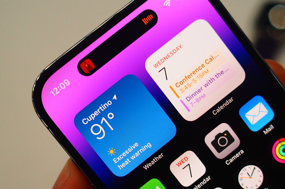 iPhone 14 Pro iPhone 14 Pro