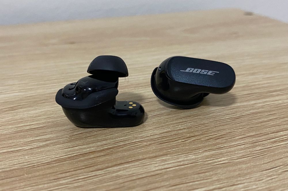 Bose QuietComfort II earbuds Bose QuietComfort II earbuds