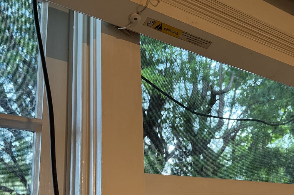 Starlink cable running through fly screen Starlink cable running through fly screen
