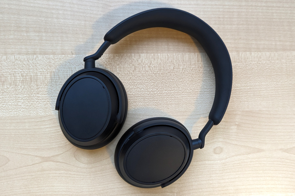 Sennheiser Accentum Plus headphones lying flat Sennheiser Accentum Plus headphones lying flat
