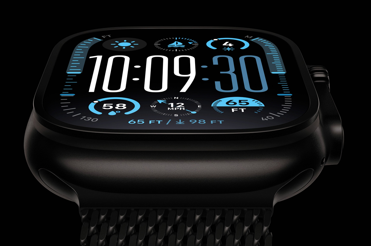Apple Watch Ultra 2 in black Apple Watch Ultra 2 in black