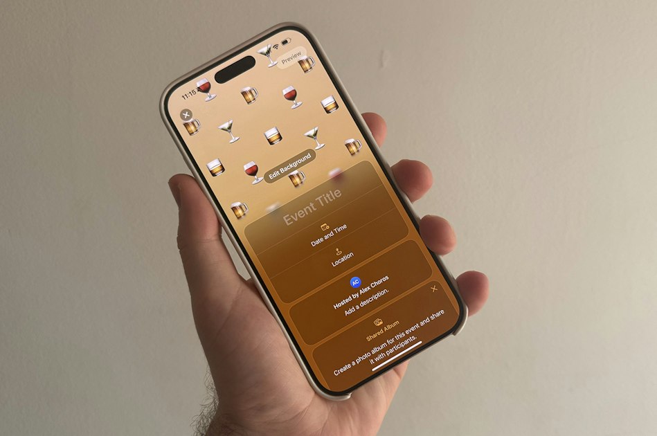Apple takes on Facebook with Invite app | WhistleOut