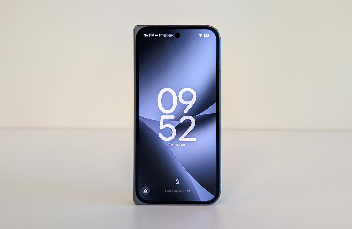 Pixel 10 Pro Fold front display Pixel 10 Pro Fold front display