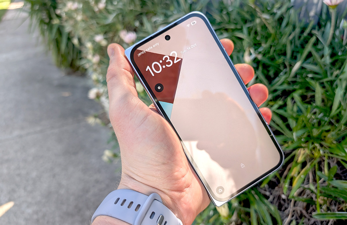 Pixel 10 Pro Fold is comfortable to hold one handed Pixel 10 Pro Fold is comfortable to hold one handed