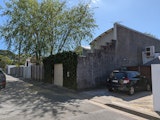 Nouveau brutalist house