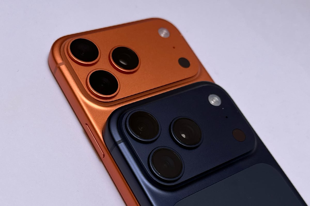 iPhone 17 Pro and iPhone 17 Pro Max iPhone 17 Pro and iPhone 17 Pro Max