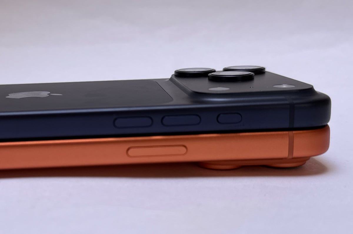 iPhone 17 Pro and iPhone 17 Pro Max iPhone 17 Pro and iPhone 17 Pro Max