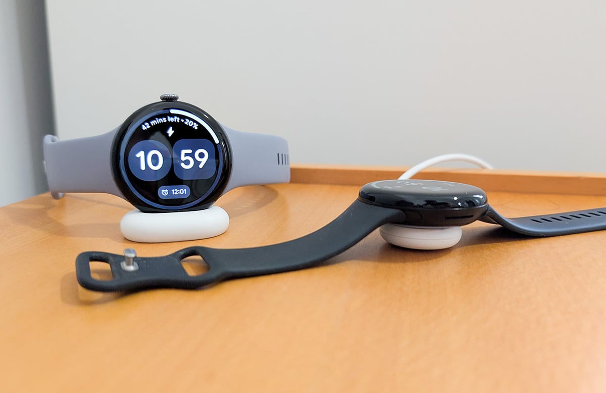 Pixel Watch 4 and Watch 3 chargers compared Pixel Watch 4 and Watch 3 chargers compared