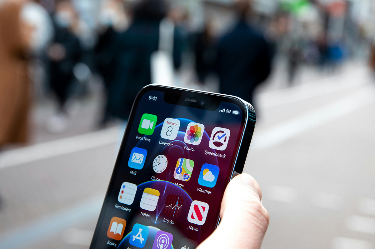 How to check how much mobile data you have left