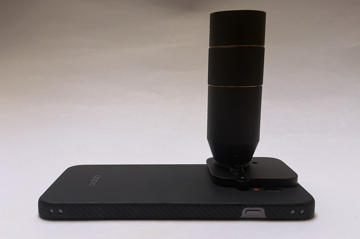 OPPO Find X9 Pro with Teleconverter Kit OPPO Find X9 Pro with Teleconverter Kit