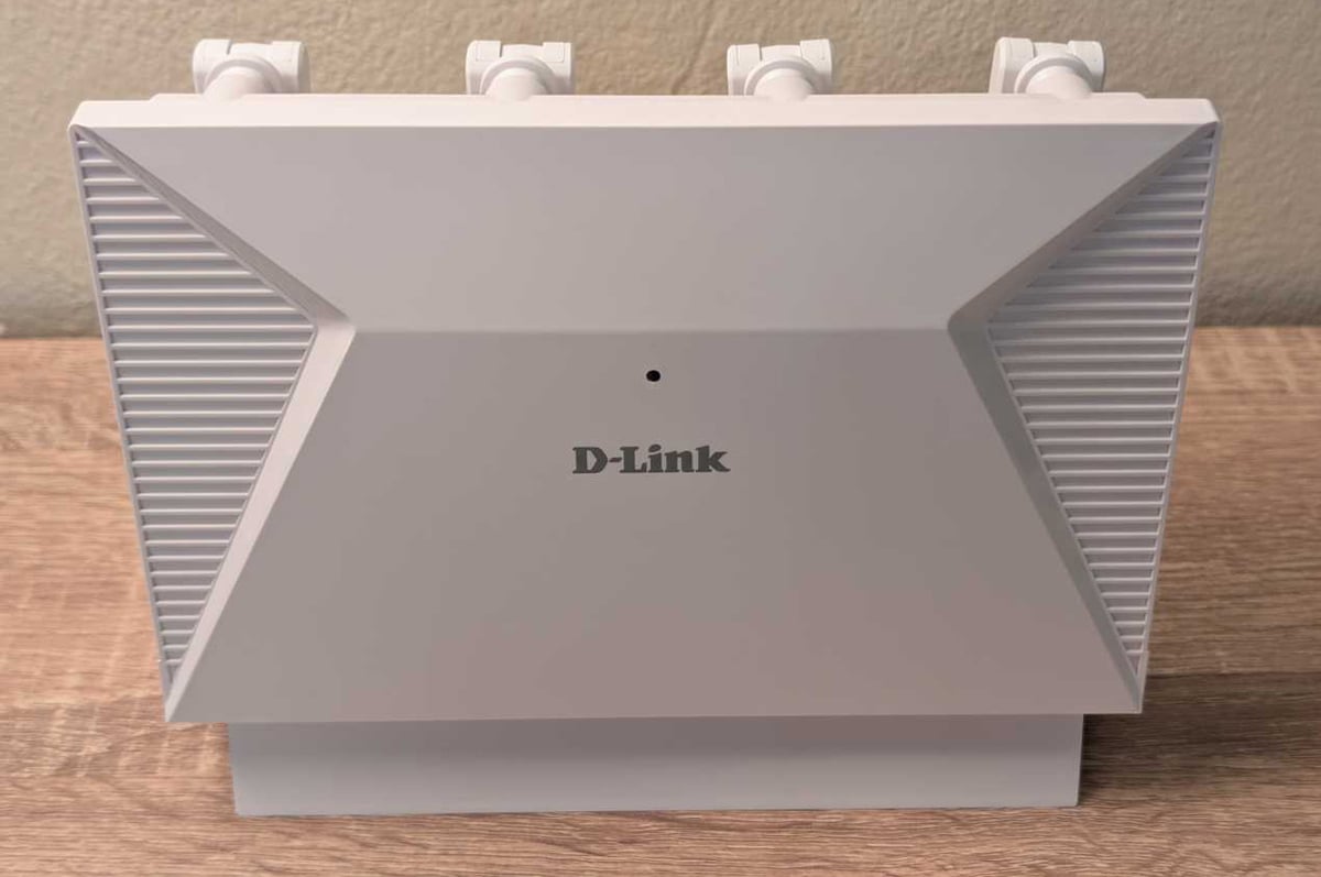D-Link DIR-BE3602 review: BE better