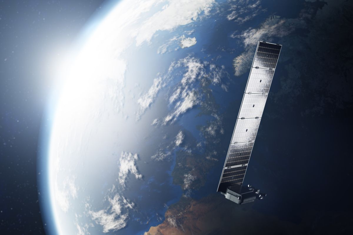 Telstra Starlink vs SpaceX Starlink: What's the difference?