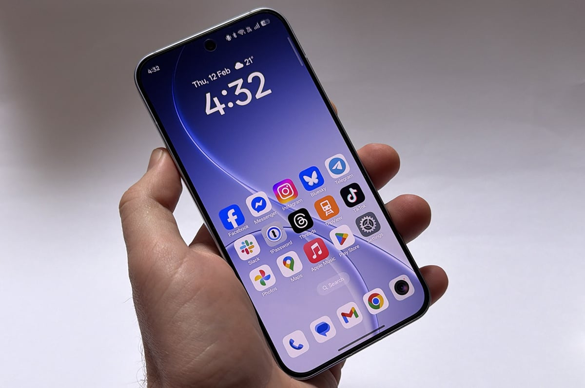 OPPO Reno 15 Pro OPPO Reno 15 Pro