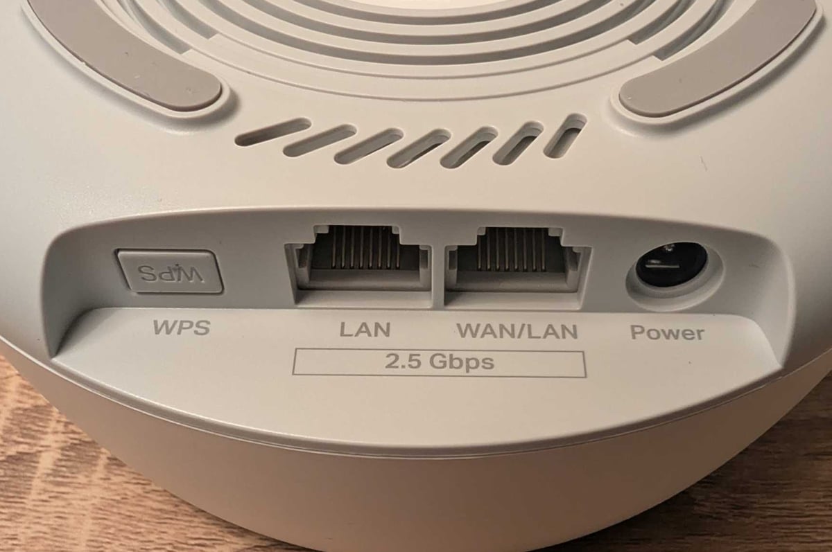 TP-Link HB210 Pro ports TP-Link HB210 Pro ports