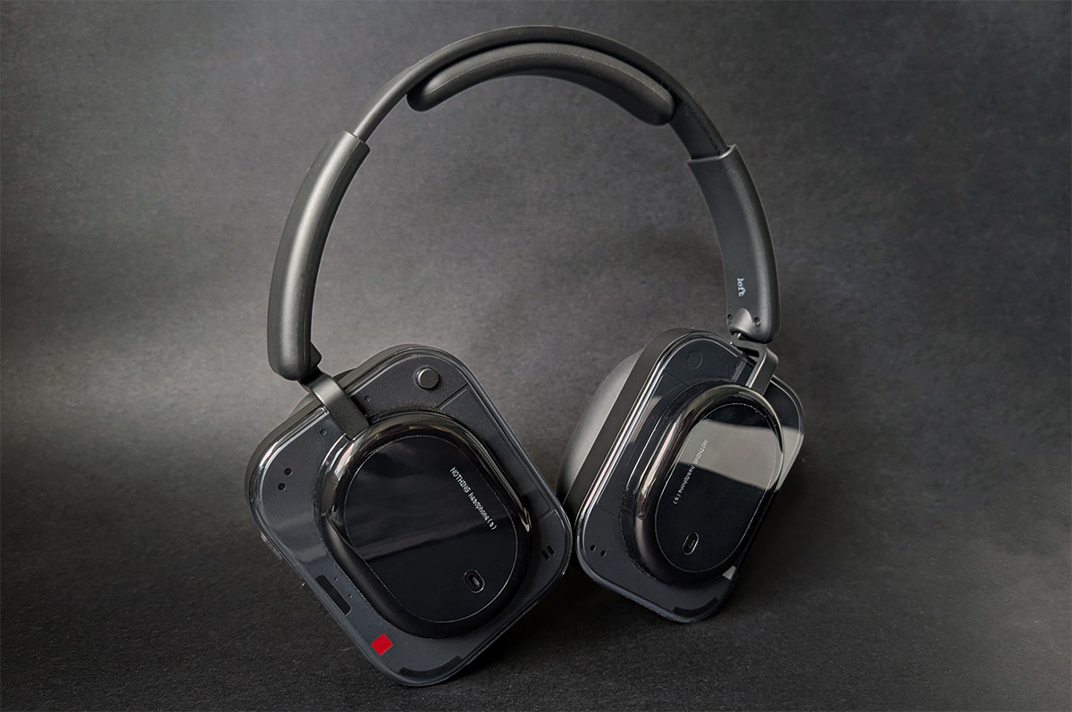 Nothing Headphone A standing vertically Nothing Headphone A standing vertically