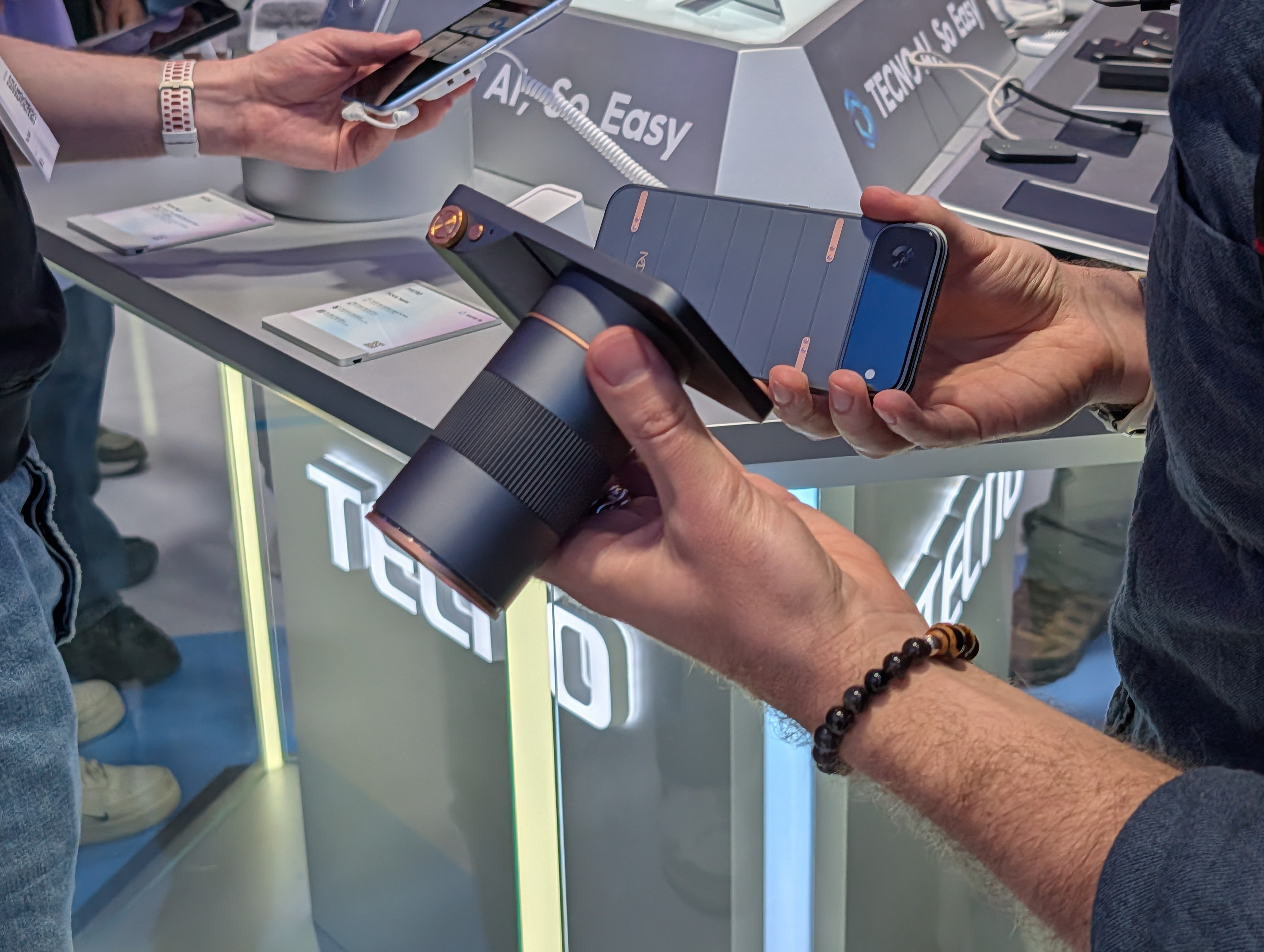 Tecno modular phone at MWC