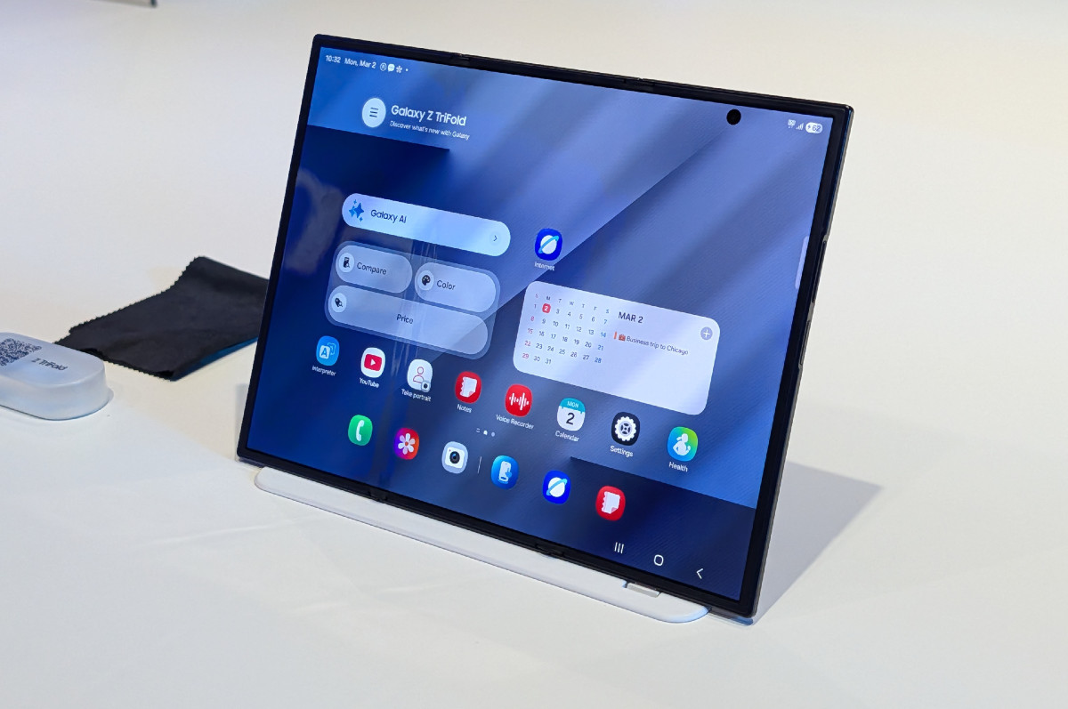 Hands on with the Samsung Galaxy Z TriFold