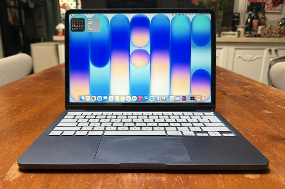 Apple MacBook Neo review: More than just an iPhone in Mac clothing ...
