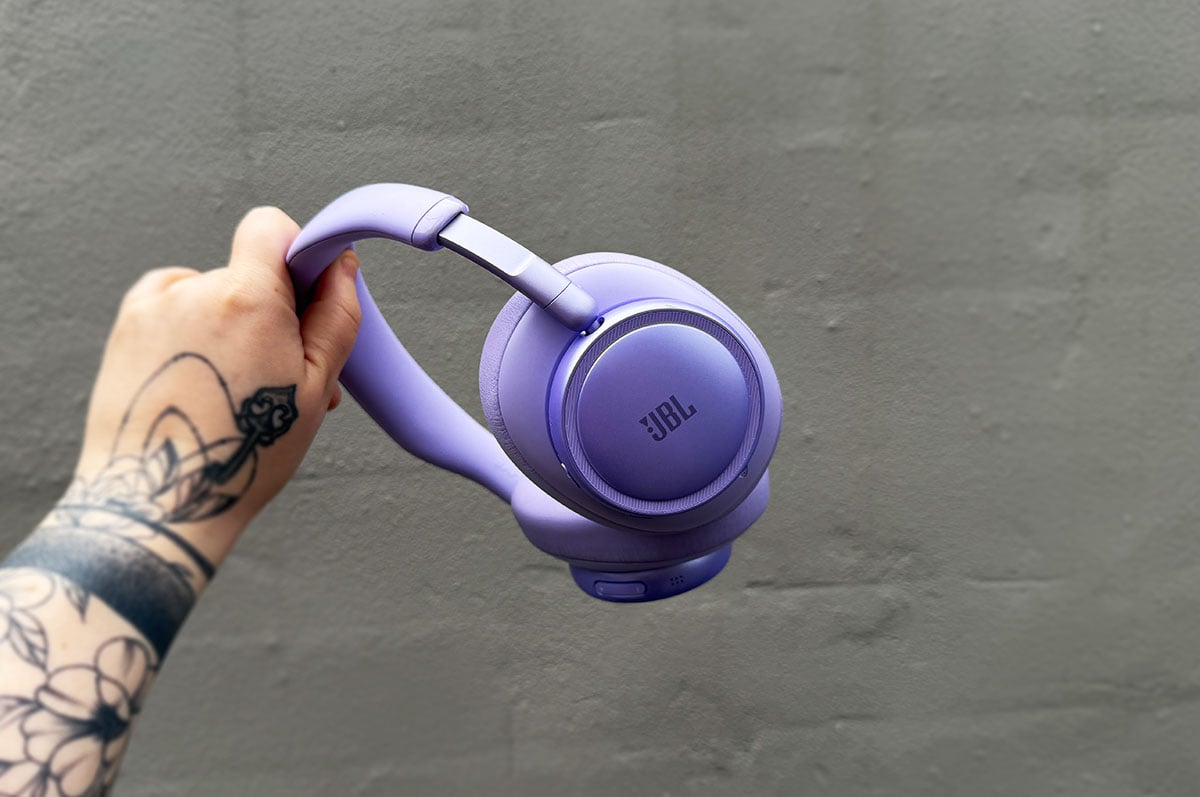 JBL Live 780NC review: Style over sound