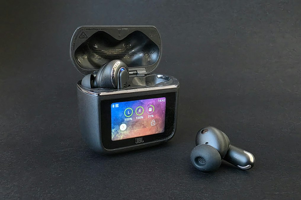 JBL Tour Pro 3 review: Connect to anything | WhistleOut