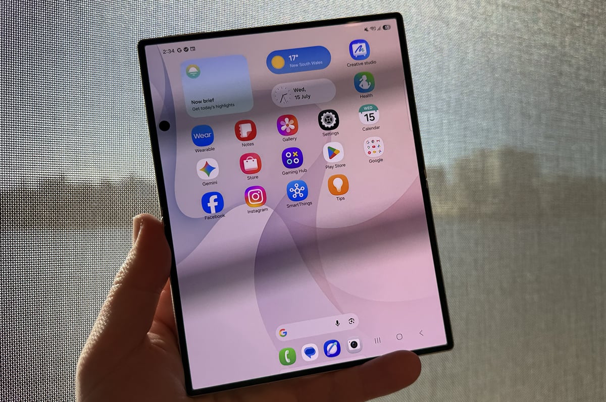 Samsung Galaxy Z Fold 8 Samsung Galaxy Z Fold 8